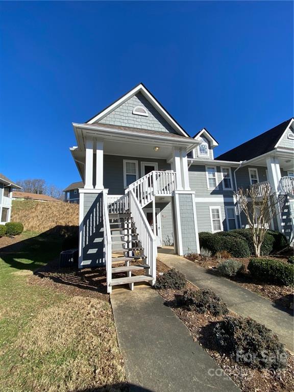3002 Sagamore Lane Asheville NC 28806