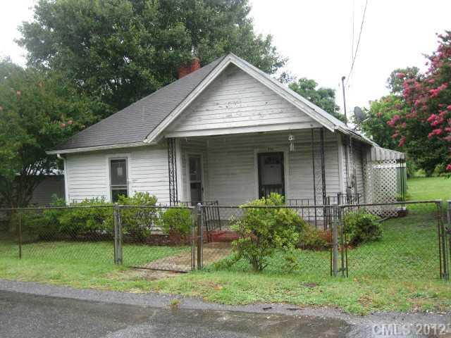 1909 Hemlock Avenue Gastonia NC 28054
