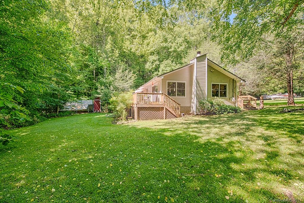 585 Red Maple Drive Waynesville NC 28785