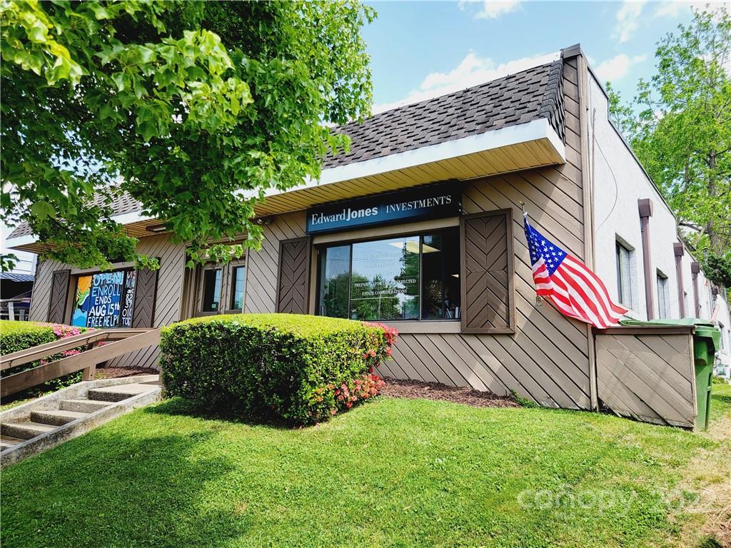 4 Vermont Avenue Asheville NC 28806