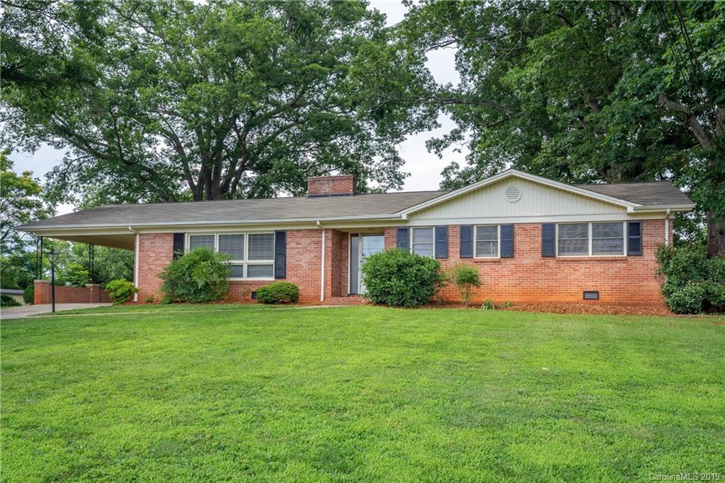 306 Tate Street Morganton NC 28655