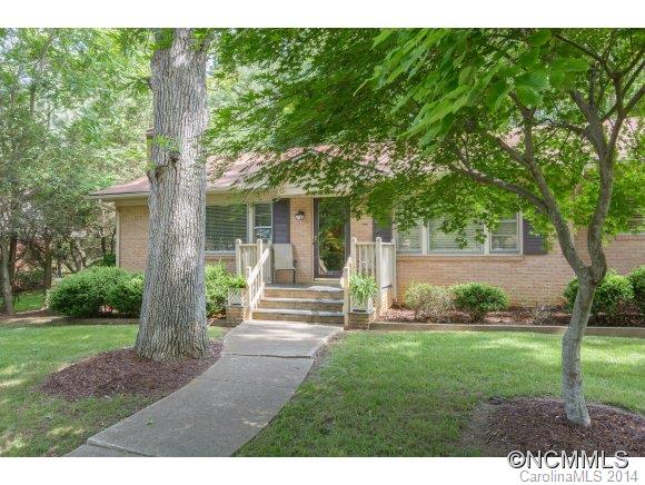 11 Stancliff Drive Asheville NC 28803