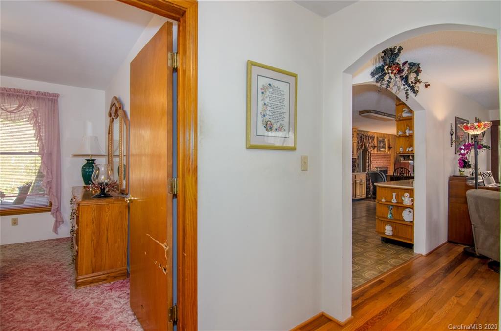 11 Brooks Road Brevard NC 28712