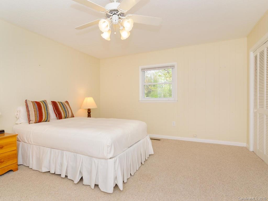 8 Arbor Meadow Lane Asheville NC 28805