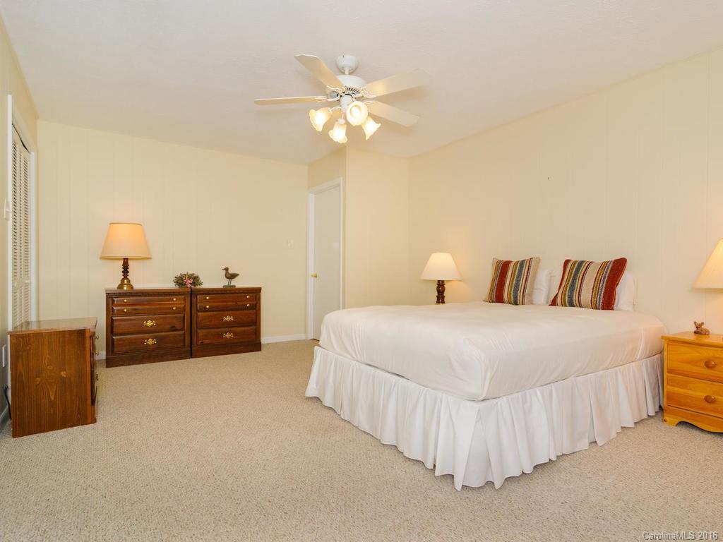 8 Arbor Meadow Lane Asheville NC 28805