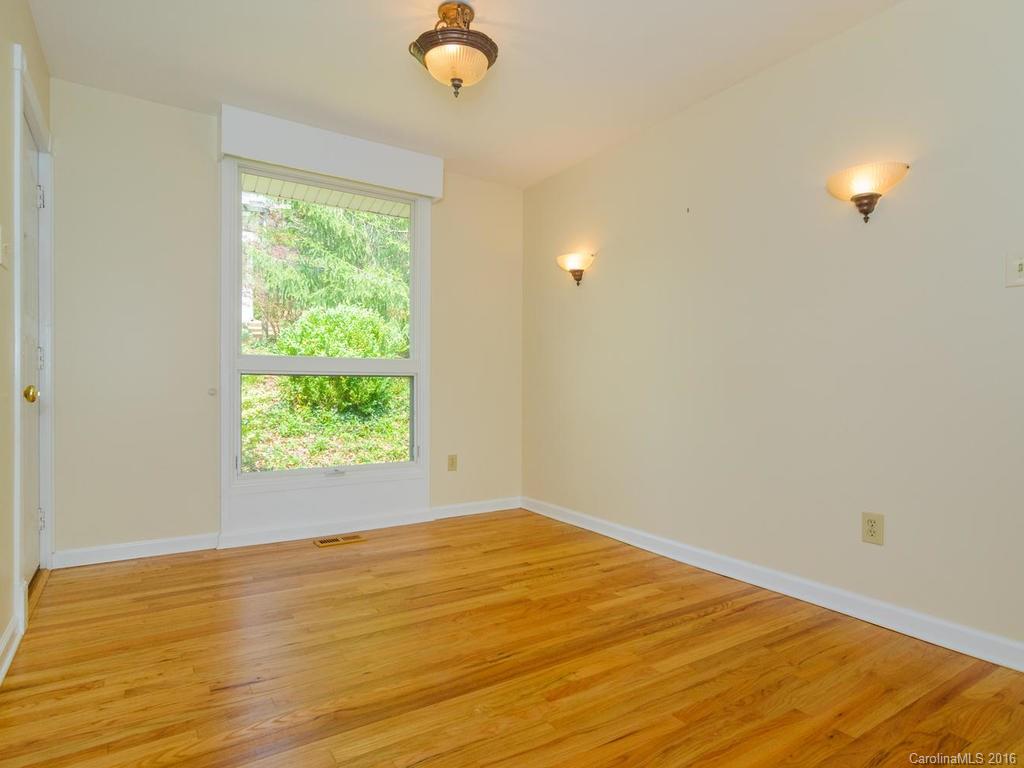 8 Arbor Meadow Lane Asheville NC 28805