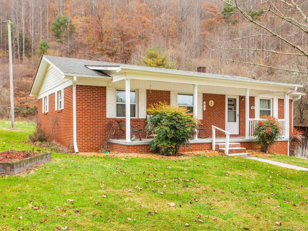 2366 Foster Creek Road Marshall NC 28753