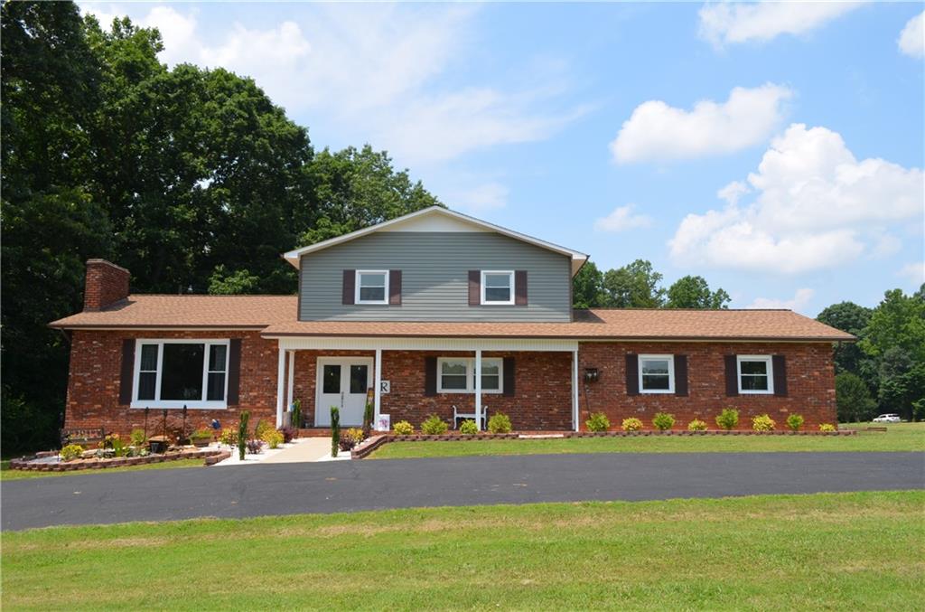 801 Stony Point School Road Stony Point NC 28678