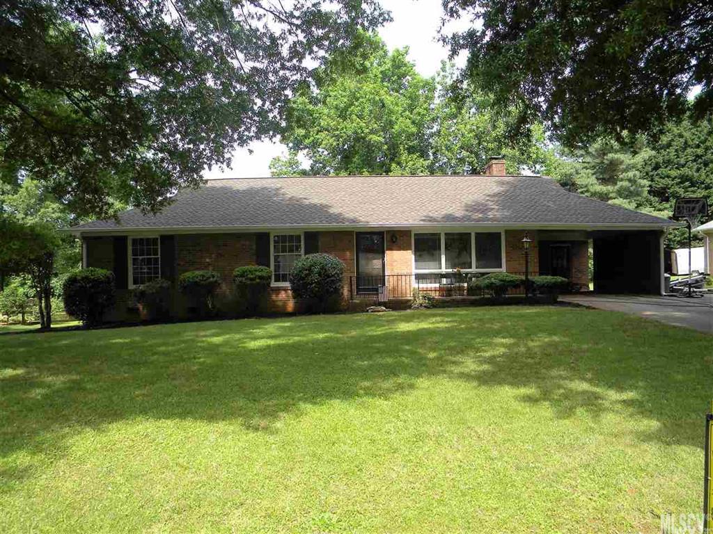 2065 Elizabeth Avenue Hickory NC 28602