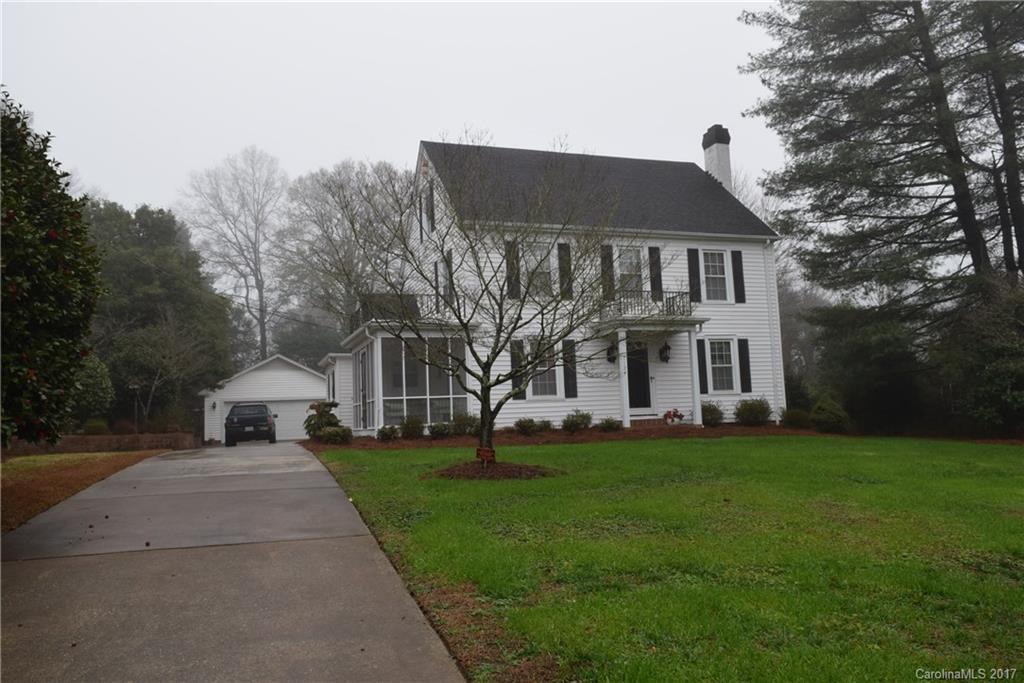 1124 S Edgemont Avenue Gastonia NC 28054