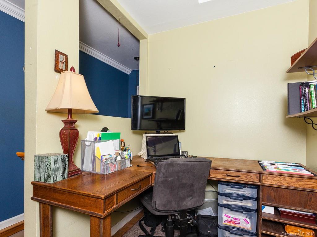 56 Carrier Street Asheville NC 28806