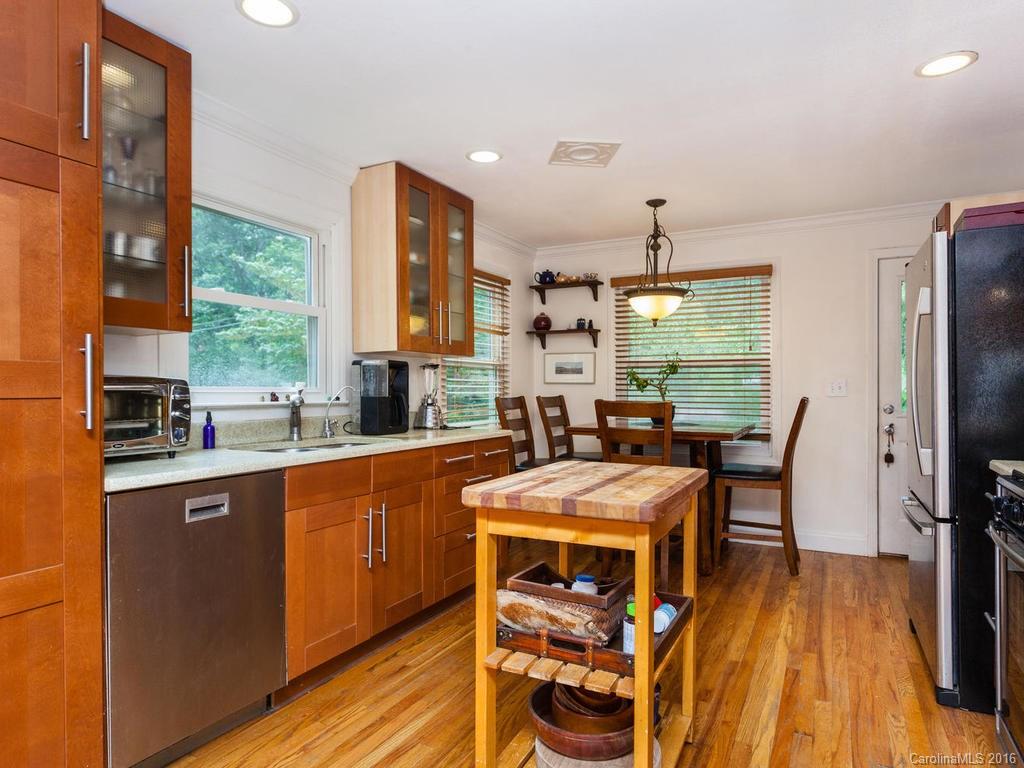 56 Carrier Street Asheville NC 28806