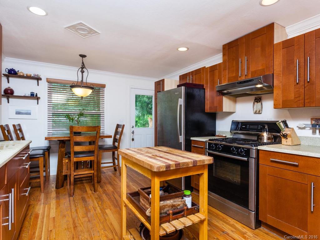 56 Carrier Street Asheville NC 28806