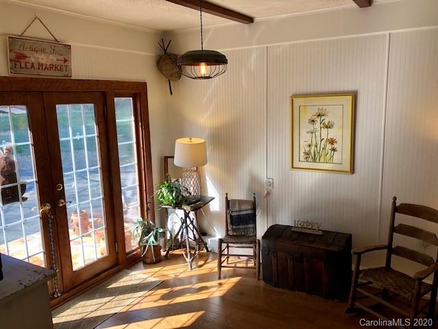 78 Dogwood Grove Asheville NC 28805