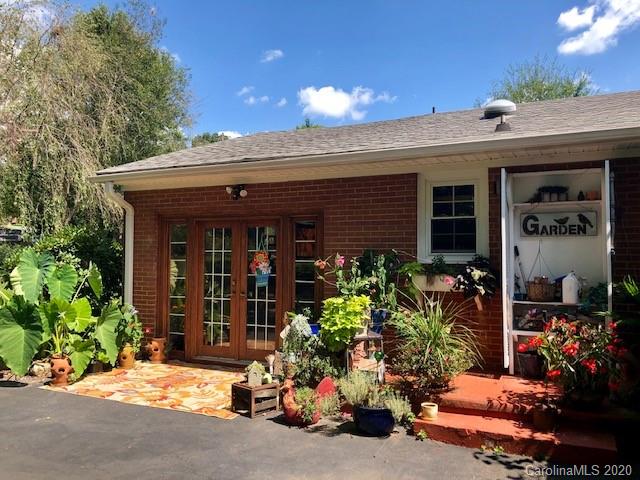 78 Dogwood Grove Asheville NC 28805