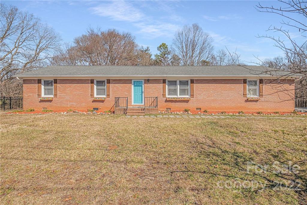 2900 Clover Road NW Concord NC 28027