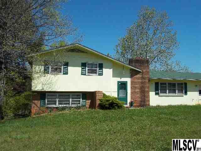 8629, 8631 County Line Road Hickory NC 28602