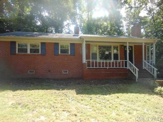 2717 Dogwood Circle Charlotte NC 28208