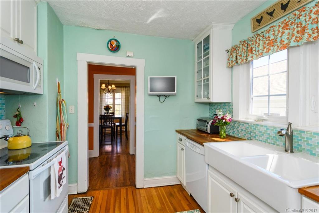 89 Unadilla Avenue Asheville NC 28803