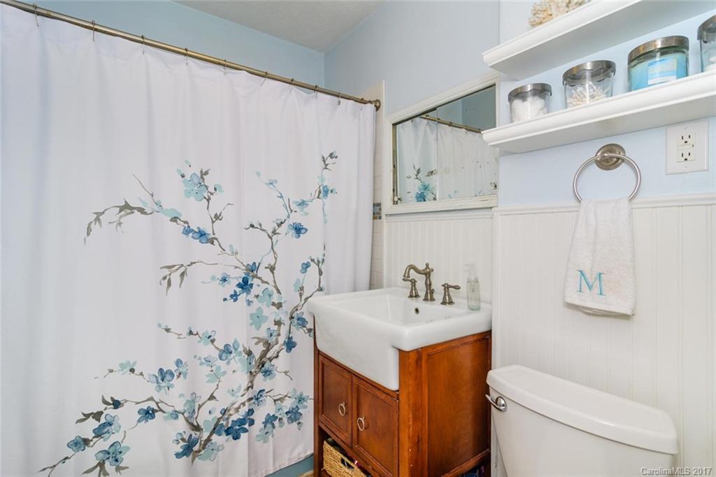 89 Unadilla Avenue Asheville NC 28803