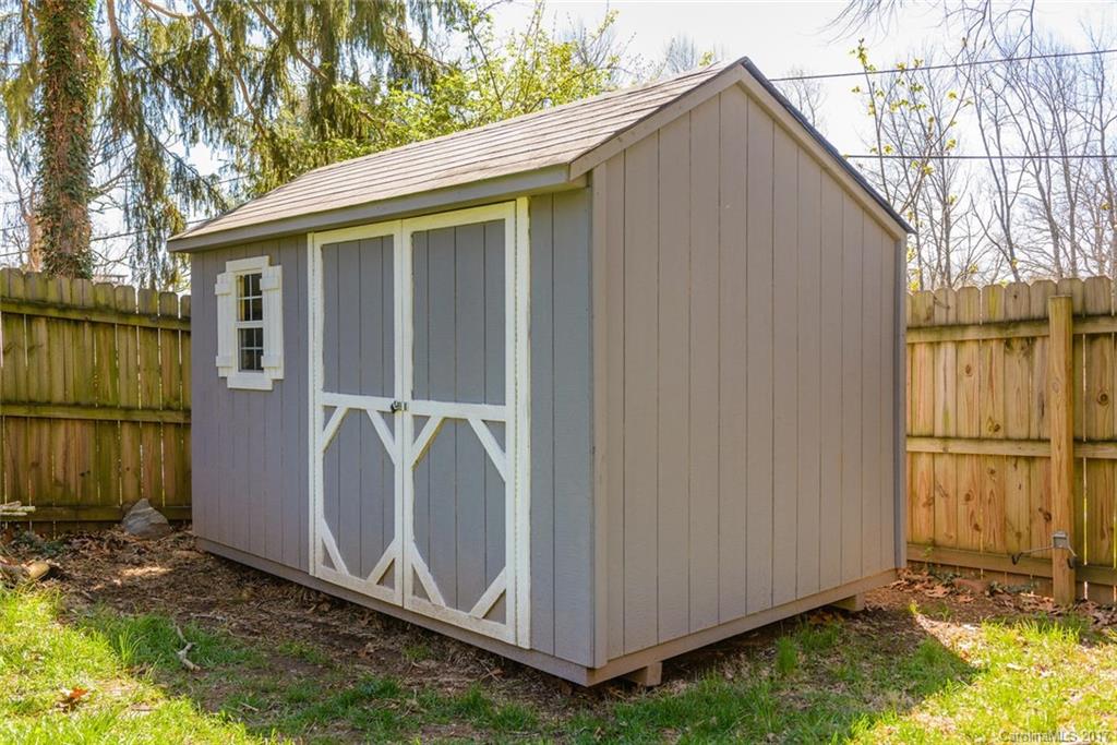 89 Unadilla Avenue Asheville NC 28803