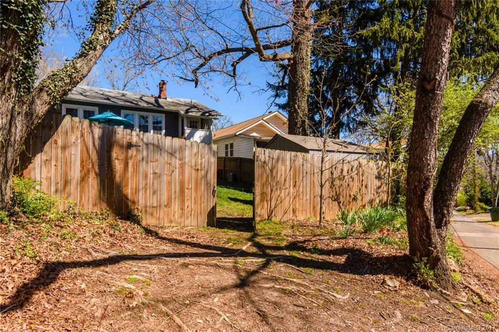 89 Unadilla Avenue Asheville NC 28803