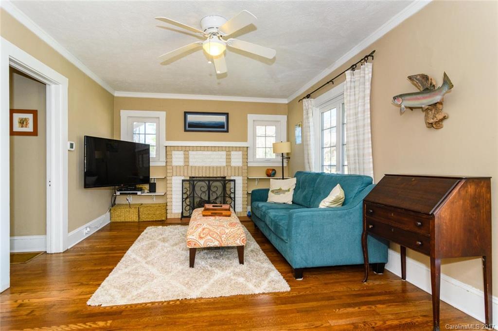 89 Unadilla Avenue Asheville NC 28803