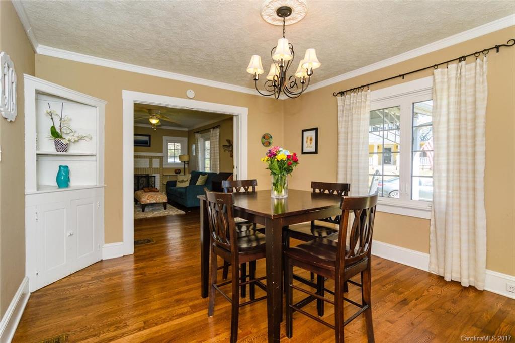 89 Unadilla Avenue Asheville NC 28803