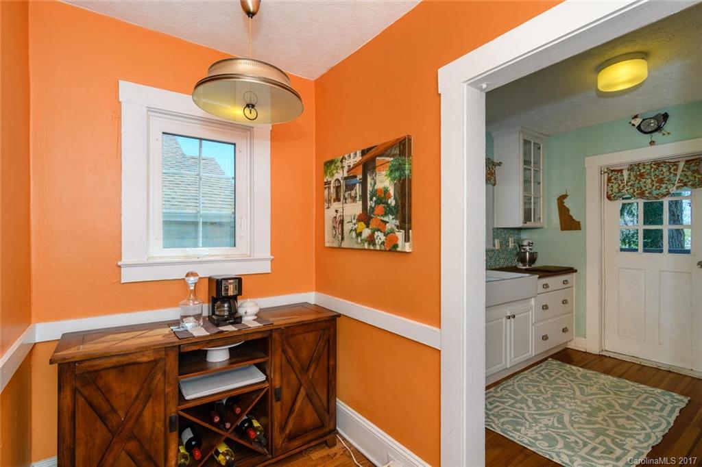 89 Unadilla Avenue Asheville NC 28803