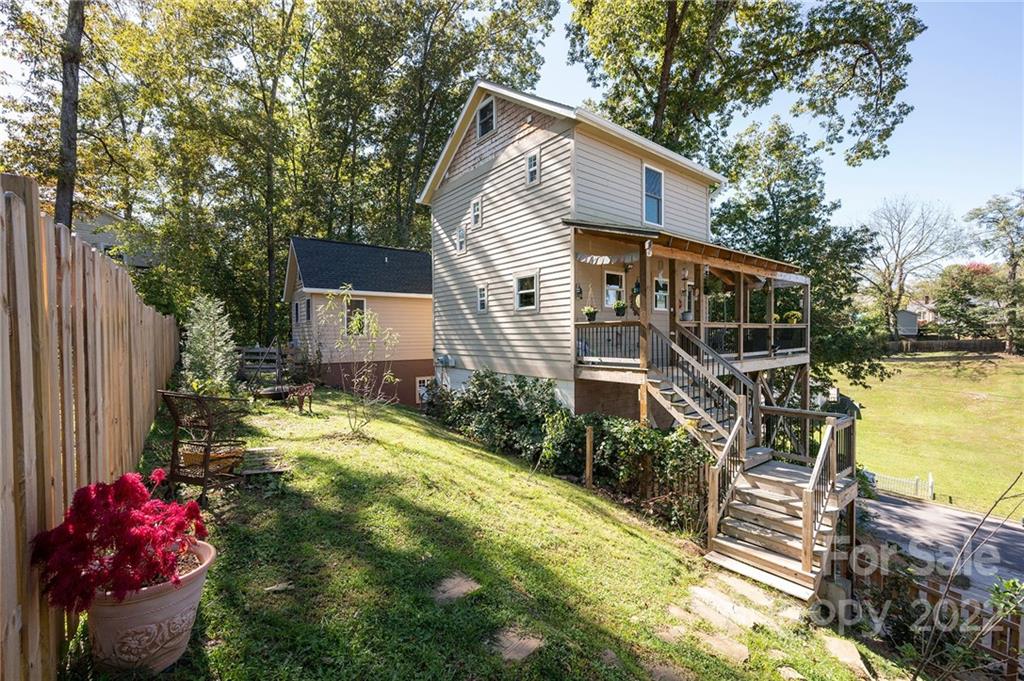 113-115 Florida Avenue Asheville NC 28806