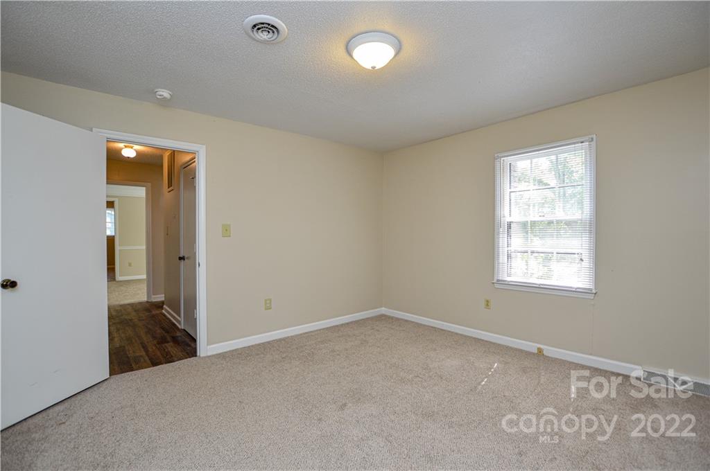 7109 Graburn Road Charlotte NC 28226
