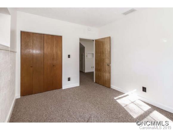 16 Burgie Lane Weaverville NC 28787