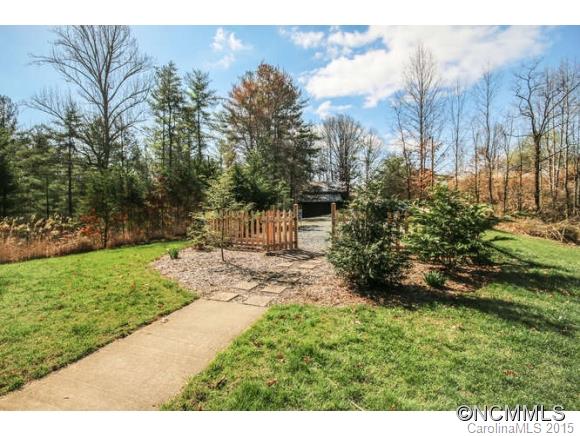 16 Burgie Lane Weaverville NC 28787