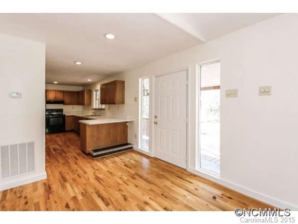 16 Burgie Lane Weaverville NC 28787