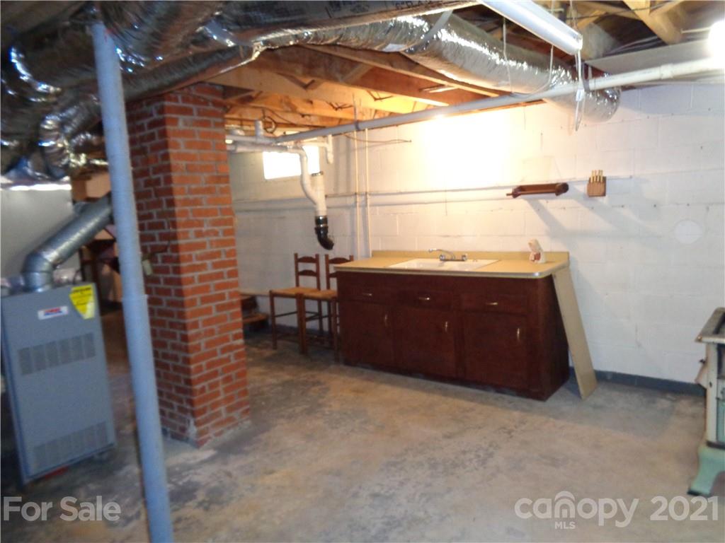 511 Jack Corpening Road Nebo NC 28761