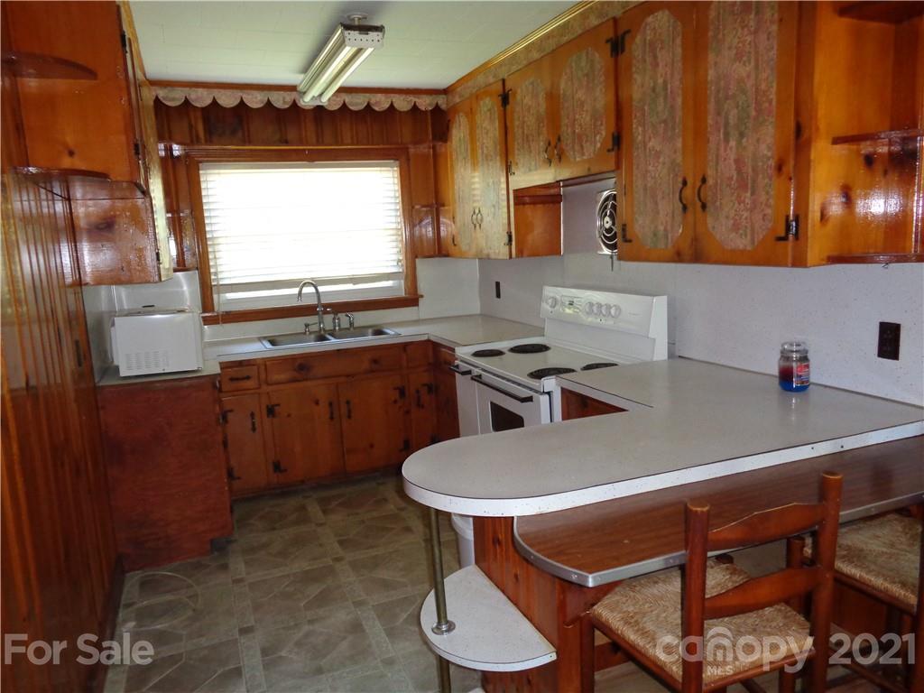 511 Jack Corpening Road Nebo NC 28761