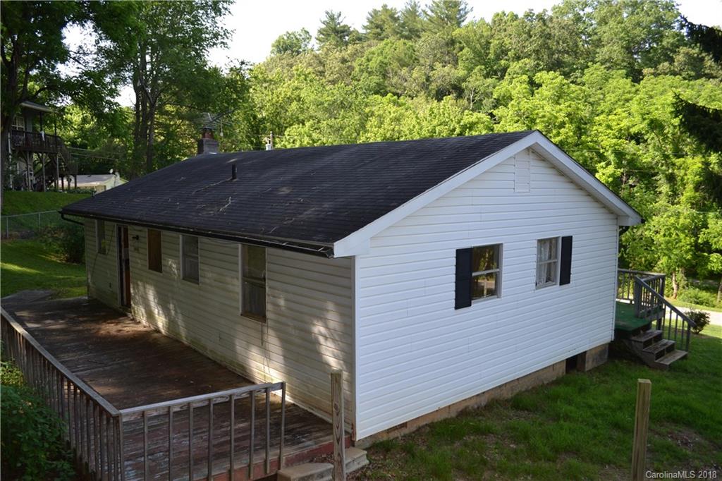 23 East Street Weaverville NC 28787