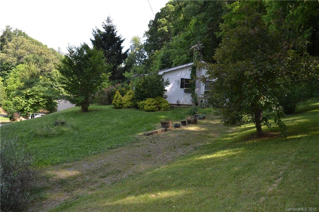 23 East Street Weaverville NC 28787