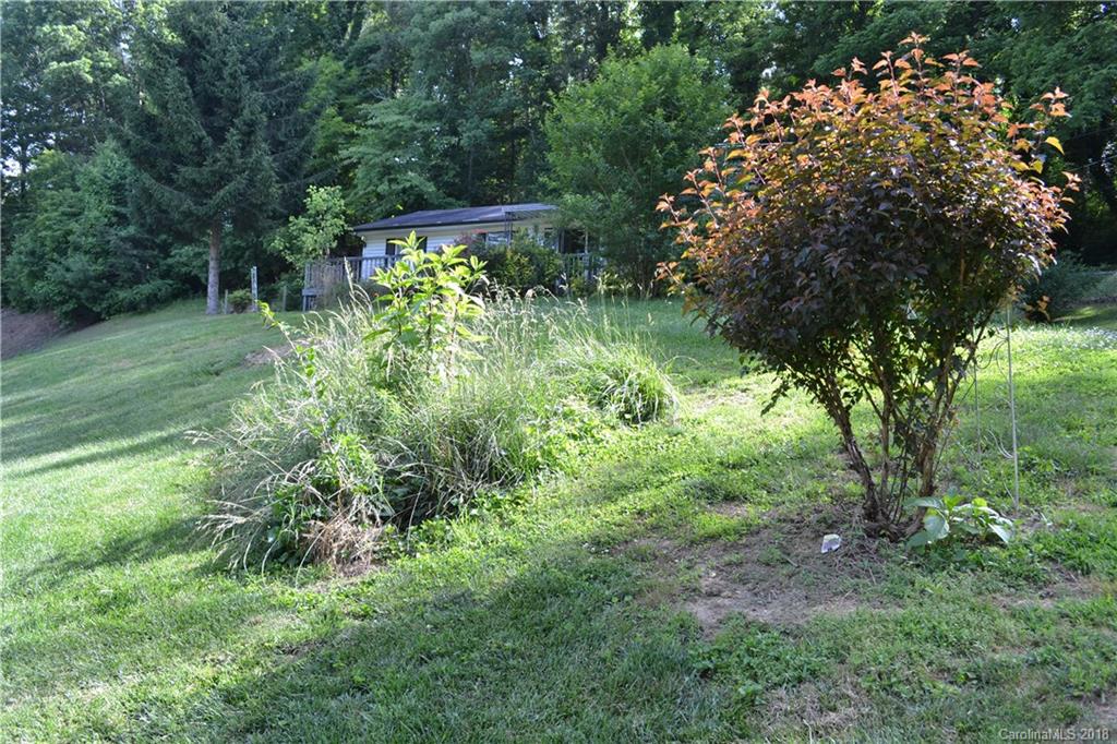 23 East Street Weaverville NC 28787
