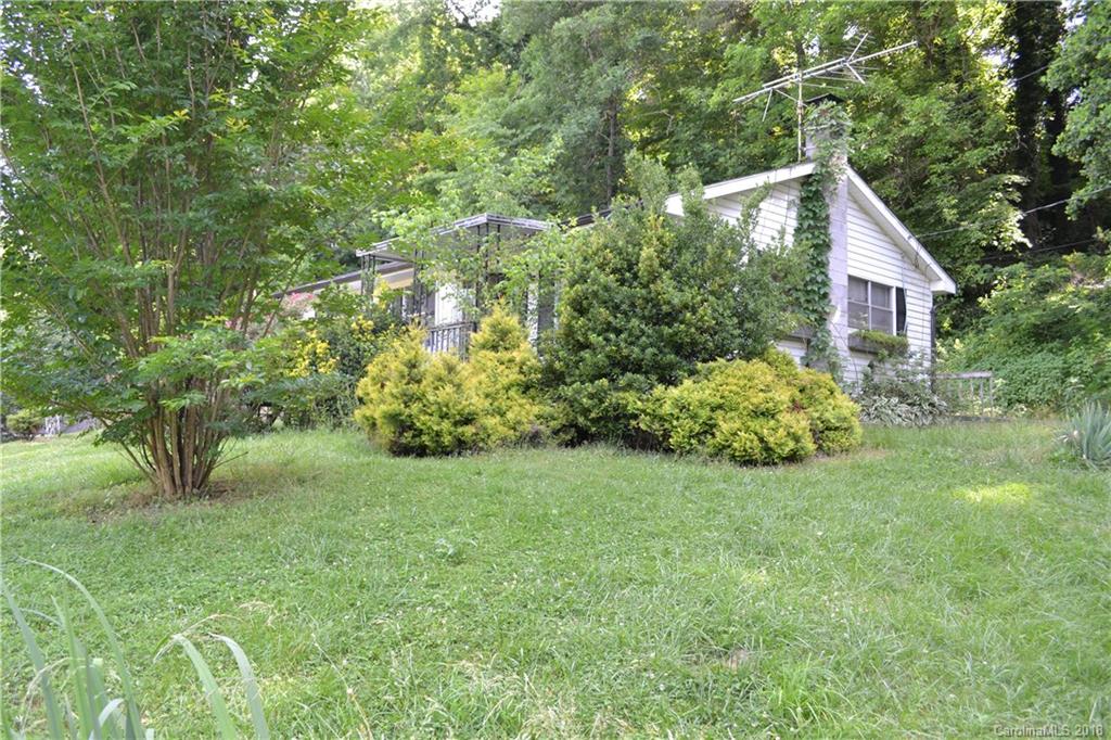 23 East Street Weaverville NC 28787