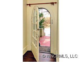 5 Kenilwood Place Asheville NC 28803