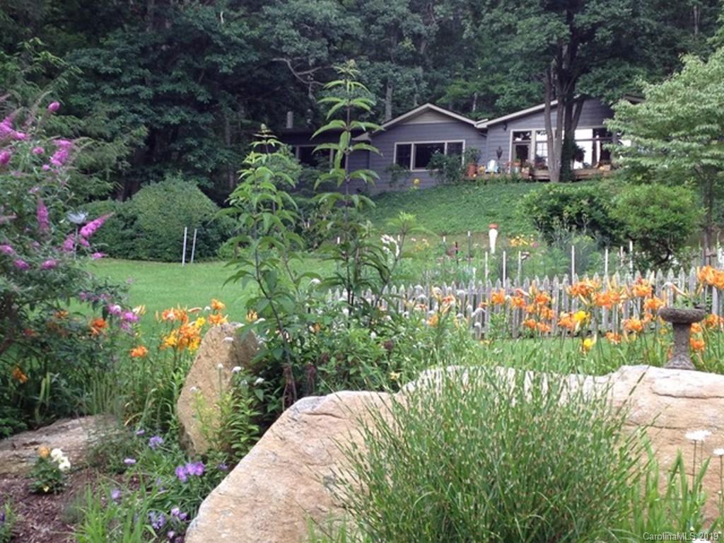 9 Heartsong Lane Fairview NC 28730
