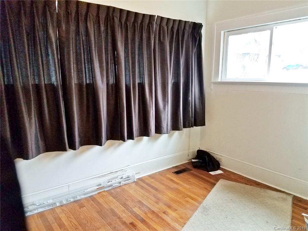 107 Woodrow Avenue Asheville NC 28801