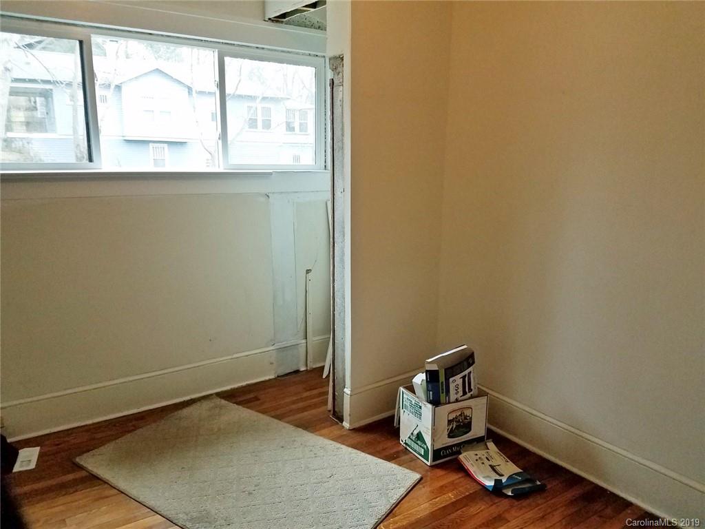 107 Woodrow Avenue Asheville NC 28801
