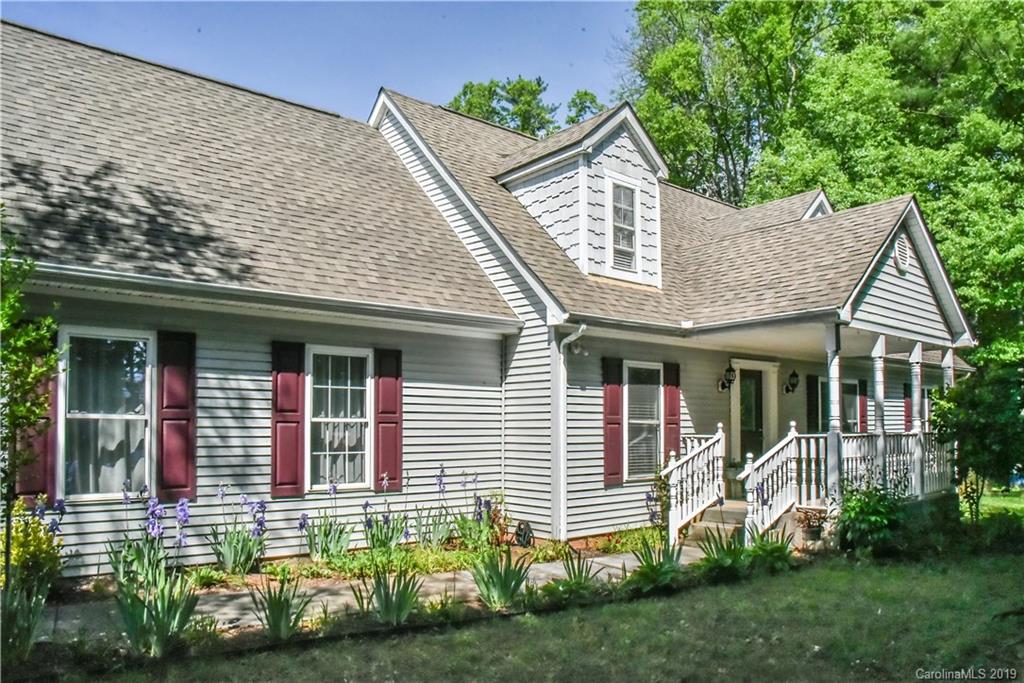 2 Spencer Road Candler NC 28715