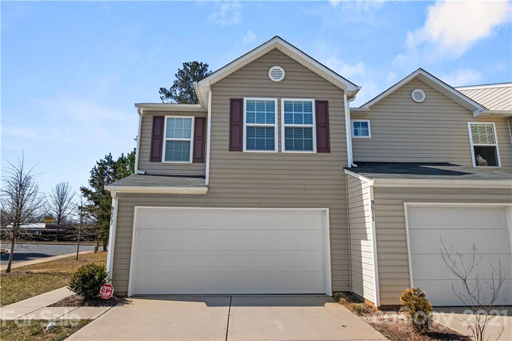 9607 Drains Bay Court Charlotte NC 28214