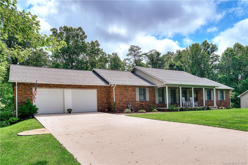 69 Hemlock Hills Estate Drive Marion NC 28752