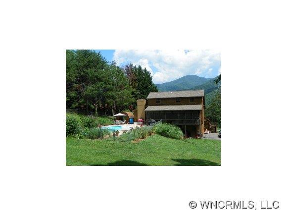 7 Walnut Lane Weaverville NC 28787