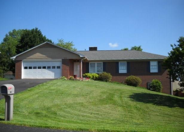 5512 Suttlemyre Lane Hickory NC 28601