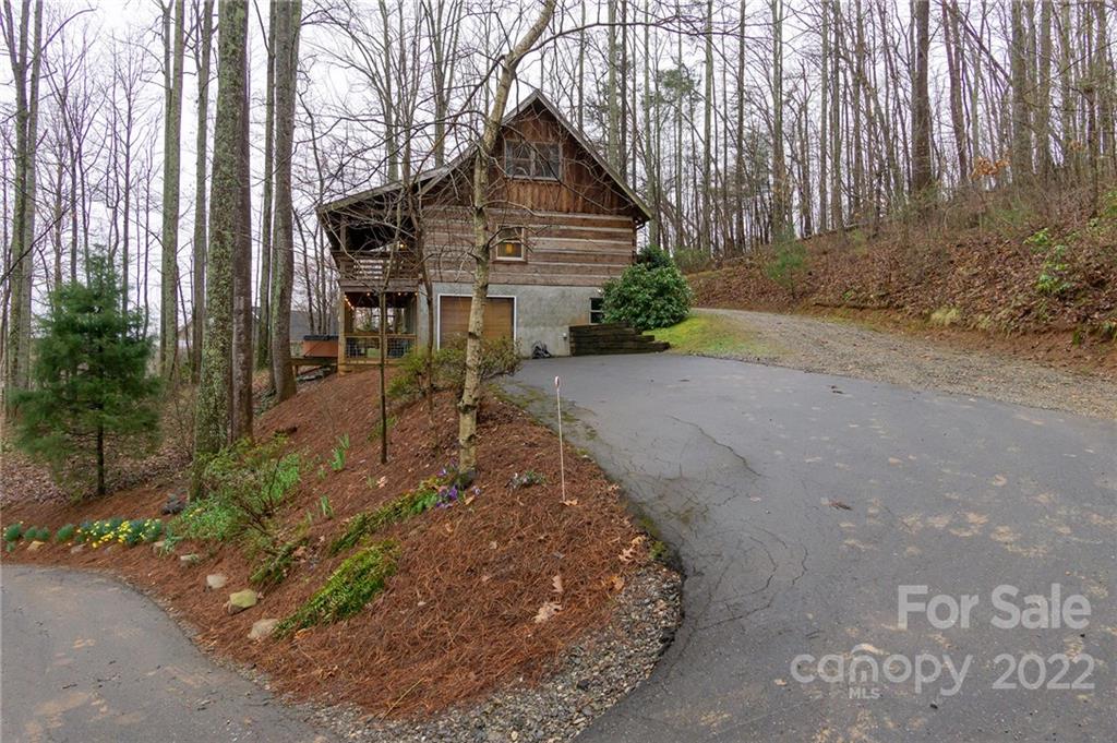 83 Pine Tree Drive Candler NC 28715